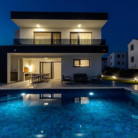 Villa Josip Sukosan
